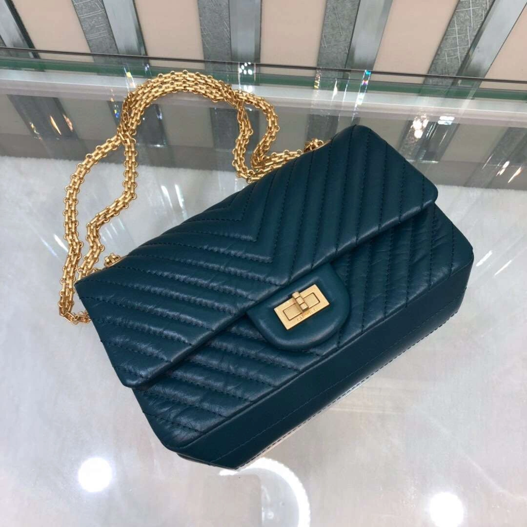 MOMO-- 2.55V 1113 item:063B00D0825